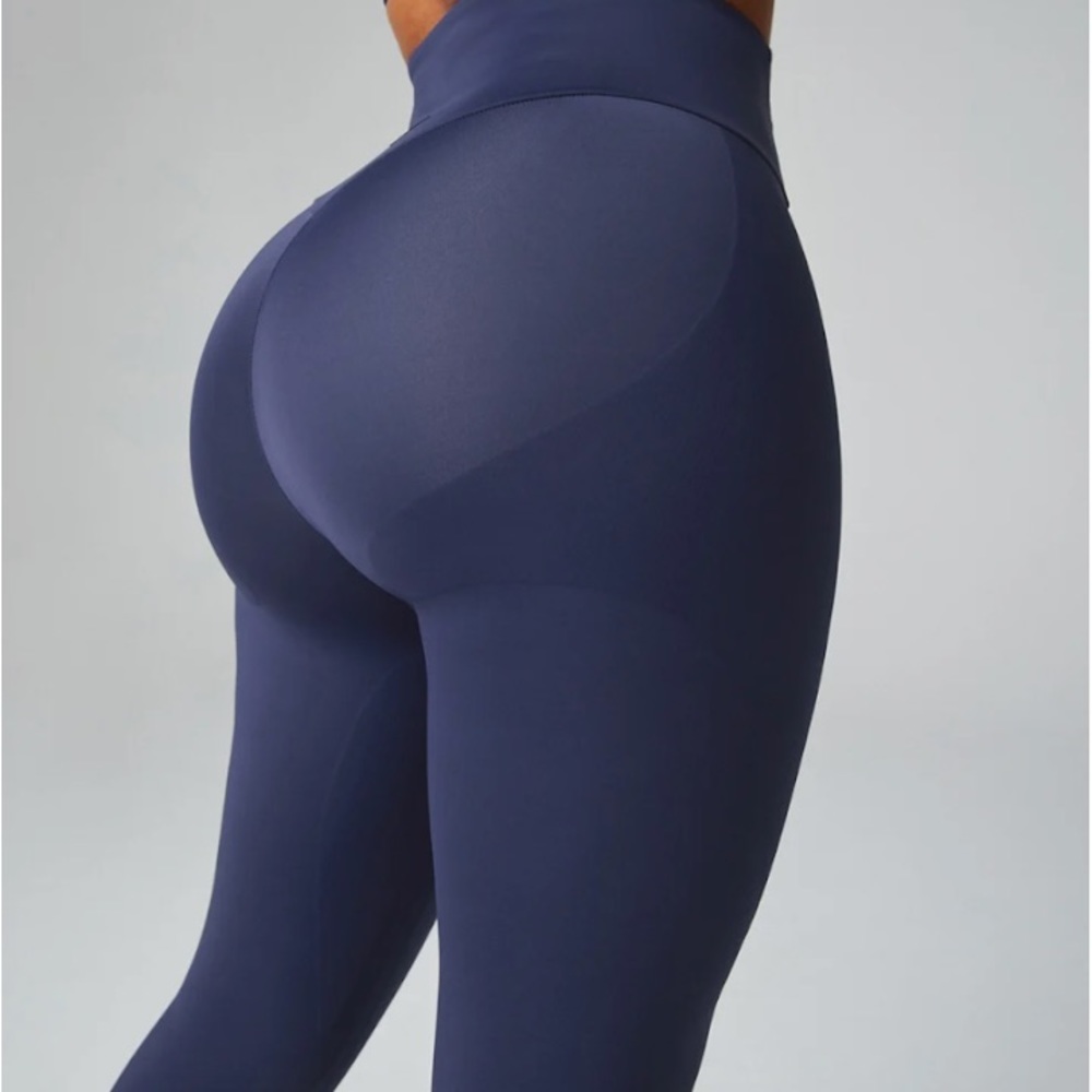 Fabletics ultralift booty sculpt leggings 7/8 - navy blue - nwt